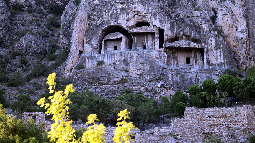Gece Çıkışlı Günübirlik Amasya Turu