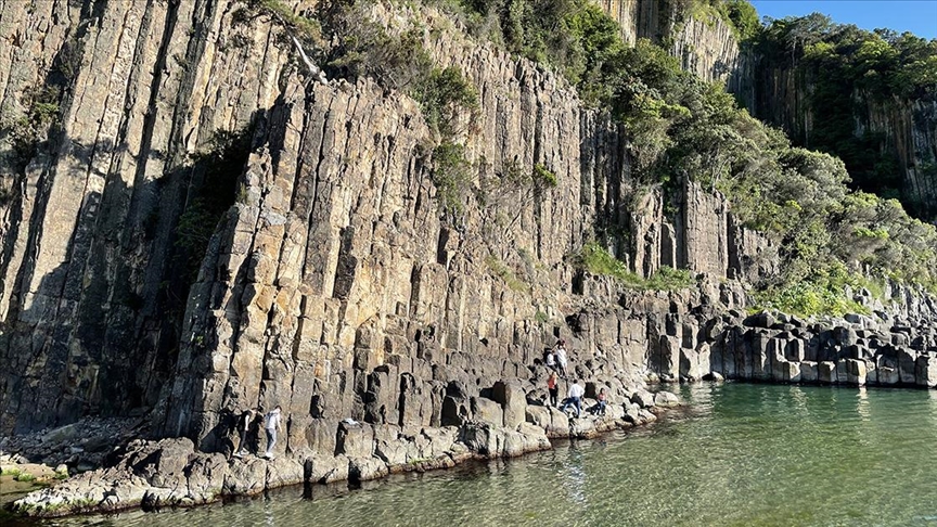 Lav Sütunları &Amasra Turu