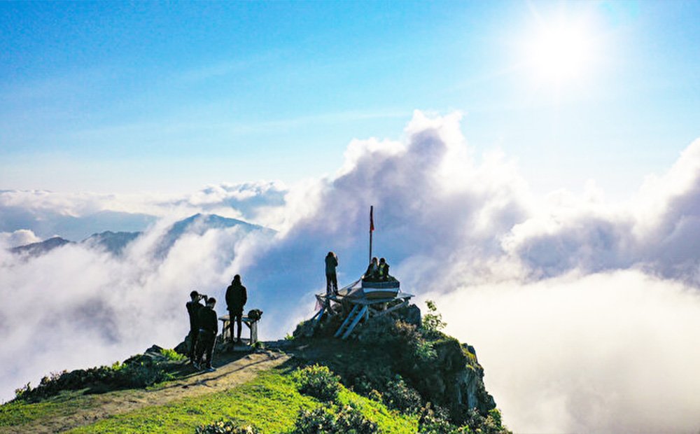 İZMİR ÇIKIŞLI KARADENİZ & DOYA DOYA ŞAVŞAT  TURU